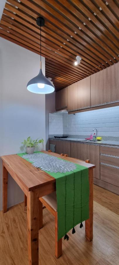 Davao City Mikaela'S Crib- 1 Bedroom Flat @ Arezzo Place Condominium מראה חיצוני תמונה